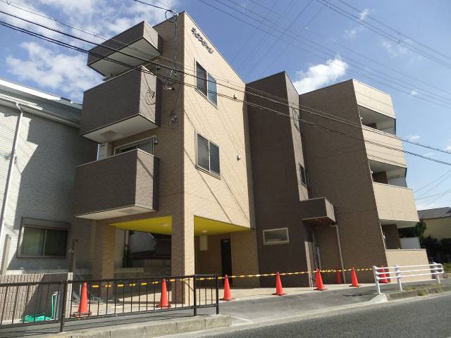 伊丹市稲野町６